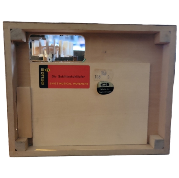 Vtg Reuge Wooden Swiss Chalet Music Jewelry Box Working Water Wheel - Picture 7 of 9